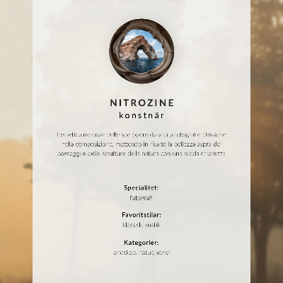 Affiche décorative Forêt verdoyante dans le brouillard, atmosphère mystérieuse