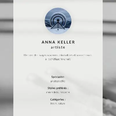 Affiche décorative représentant un snowboardeur en action dans la neige avec des arbres en contraste