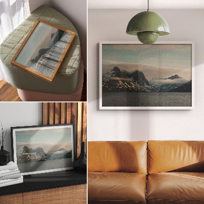 Affiche Montagnes monumentales à l'ombre de la paix et des nuages