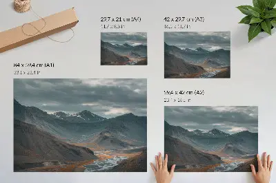 Affiche montagnes mystérieuses, ruisseaux orangés et nuages spectaculaires