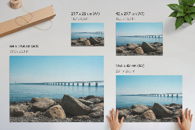 Affiche Pont enjambant des pierres bleues sur la rive