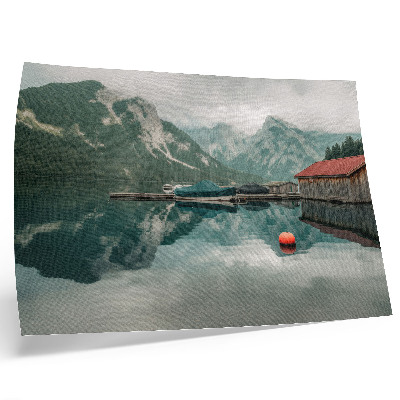 Affiche et poster reflets paisibles sur le lac de montagne, bateaux en bois