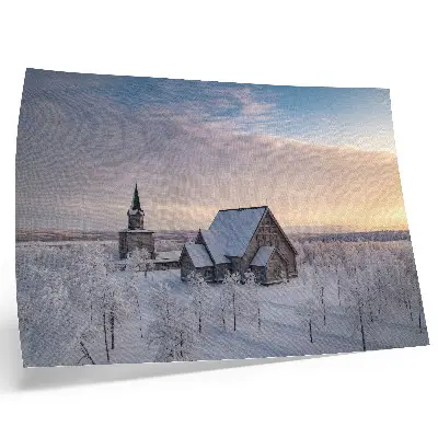 Affiche décorative représentant un paysage hivernal paisible avec une église en bois