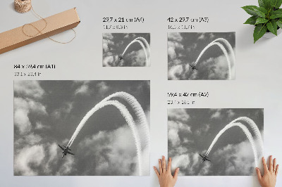 Affiche et poster Avion dans le ciel avec des traînées de nuages ​​dynamiques