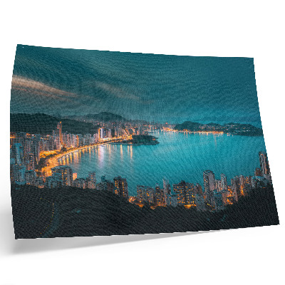 Affiche Vue nocturne de la ville depuis l'eau, gratte-ciel illuminés