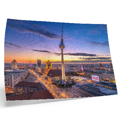 Affiche et poster La ville au crépuscule, avec ses magnifiques couleurs de coucher de soleil.