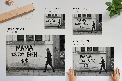 Affiche et poster Scène urbaine contrastée avec graffitis en noir et blanc