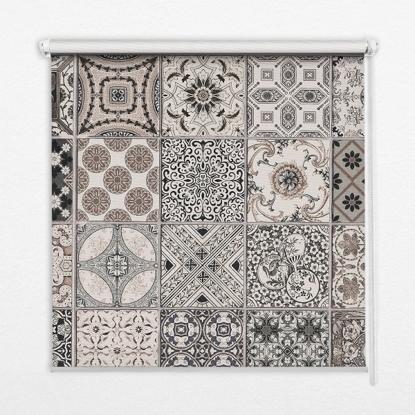 Store intérieur aux motifs portugais