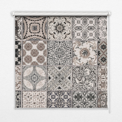Store intérieur aux motifs portugais
