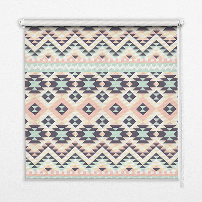 Store enrouleur avec motif triangulaire