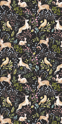Store intérieur fenêtre avec motifs de chevreuils, d'oiseaux et de lapins