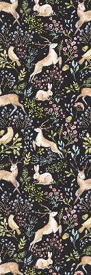 Store intérieur fenêtre avec motifs de chevreuils, d'oiseaux et de lapins