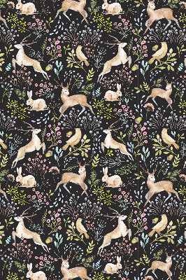 Store intérieur fenêtre avec motifs de chevreuils, d'oiseaux et de lapins