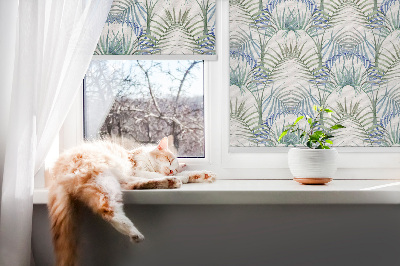 Store intérieur fenêtre feuilles colorées