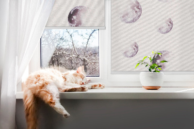 Store intérieur avec motifs de planètes grises