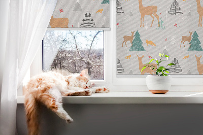 Store intérieur avec motif de chevreuil dans la forêt