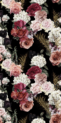 Store intérieur avec un bouquet de roses