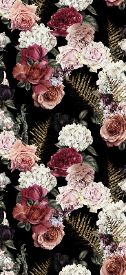 Store intérieur avec un bouquet de roses