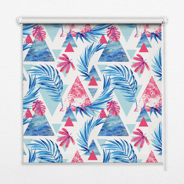 Store intérieur fenêtre avec feuilles bleues et motifs de triangles
