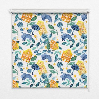 Maisons jaunes avec des plantes bleues