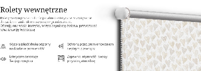 Store intérieur de couleur beige avec des cœurs