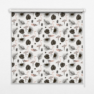Store intérieur avec flamants roses et feuilles