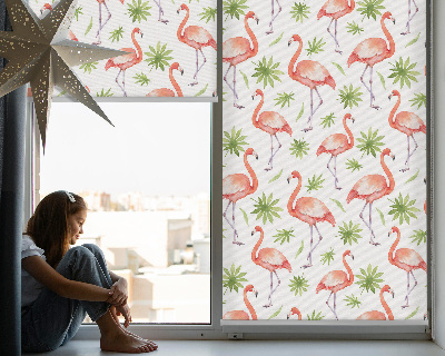 Store intérieur fenêtre avec flamants roses et feuilles