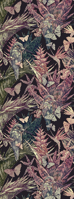 Store intérieur avec plantes et oiseaux exotiques