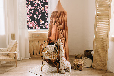 Store intérieur fenêtre pour fleurs de l'arbre
