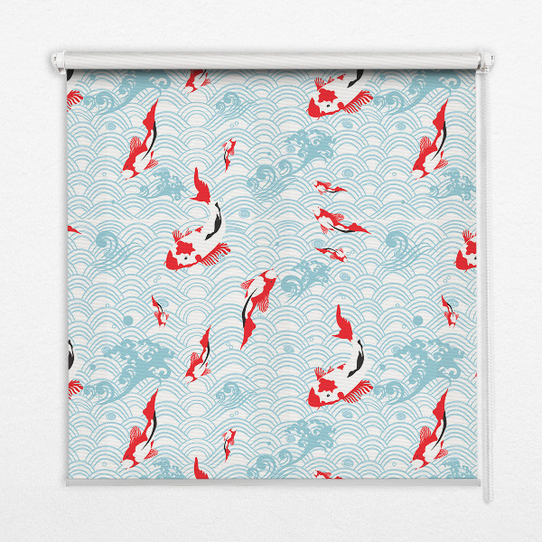 Store intérieur avec poissons dans l'eau