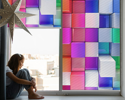 Store intérieur avec des cubes 3D colorés