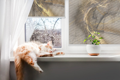 Store intérieur fenêtre en matière première décorative