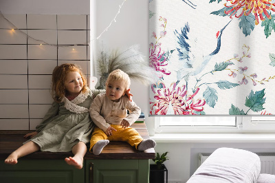 Store intérieur fenêtre avec héron et fleur