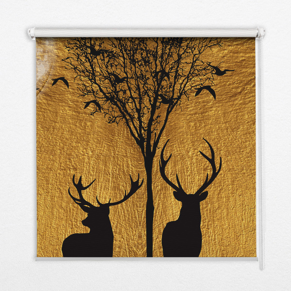 Store intérieur avec cerfs la nuit