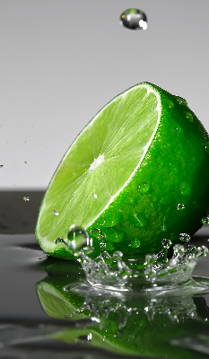 Store fenêtre intérieur dans des tons de citrons verts