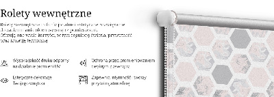Store occultant fenêtre de forme hexagonale