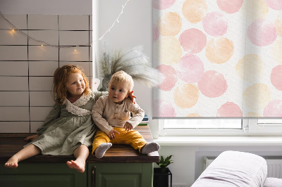 Store fenêtre intérieur en taches colorées