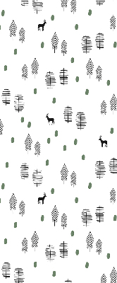Store occultant fenêtre avec motif d’arbres et de cerfs dessinés