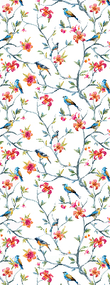Store fenêtre intérieur avec un oiseau sur une branche
