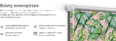 Store fenêtre intérieur avec variétés de feuilles tropicales