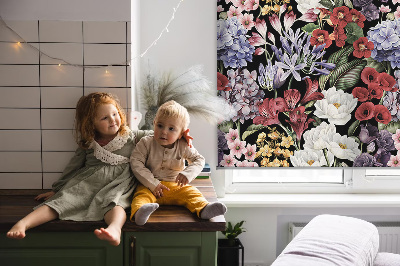 Store fenêtre intérieur fleurs colorées