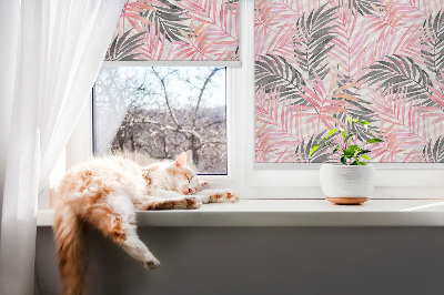 Store fenêtre intérieur avec feuilles roses et noires