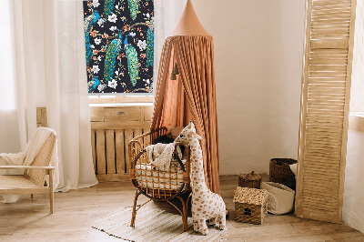 Store enrouleur occultant avec motif paon et fleurs