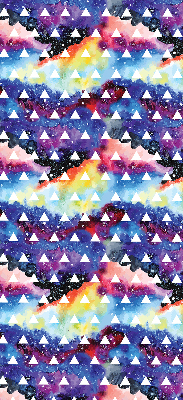 Store fenêtre intérieur avec des triangles blancs sur fond coloré