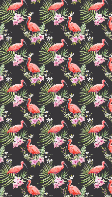 Store fenêtre intérieur flamants roses sur les plantes