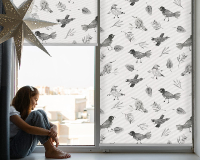 Store occultant fenetre avec des oiseaux et des feuilles dessinés