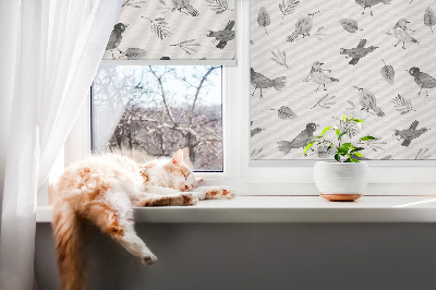 Store occultant fenetre avec des oiseaux et des feuilles dessinés