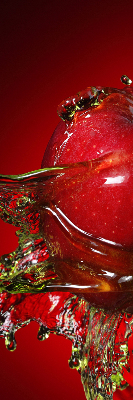 Store enrouleur occultant de couleur pomme avec finition arrosée d'eau