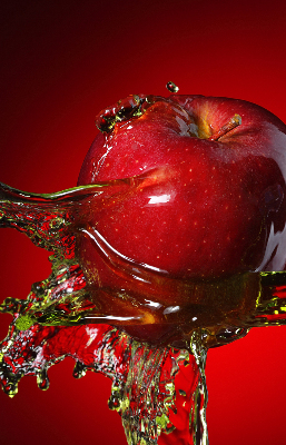 Store enrouleur occultant de couleur pomme avec finition arrosée d'eau
