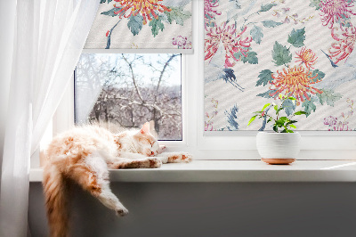Store fenêtre intérieur avec héron et fleur